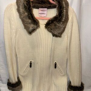 Cottage Cream Knit Coat with Faux Fur Trim women’s size L